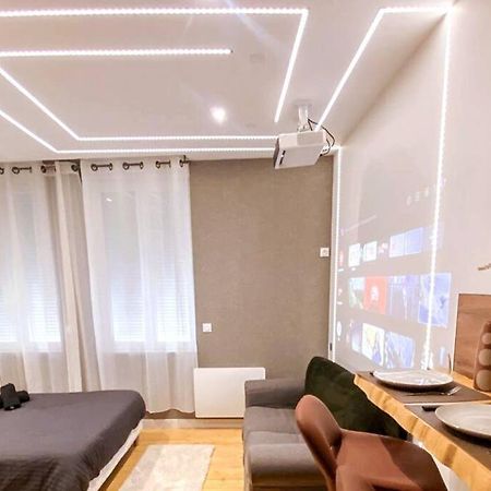 אבוויל Le Pluvier D'Argent*Home Cinema מראה חיצוני תמונה